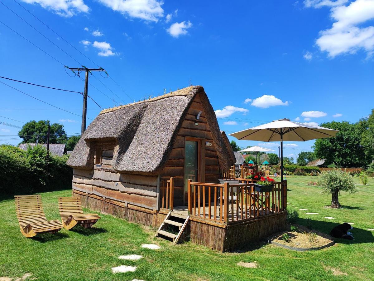 Vila Les Mini-Chaumieres Saint-Martin-Saint-Firmin Pokoj fotografie